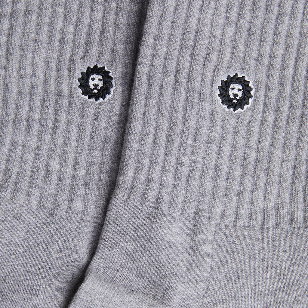 Athletic Essentials Lion Quarter - Grey (3)